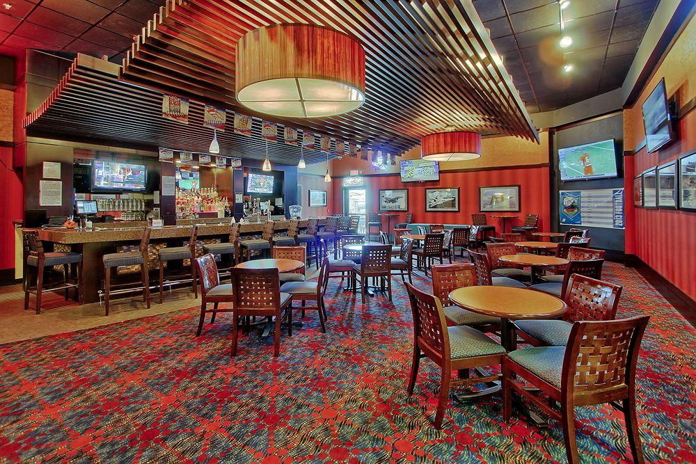 Hotel Elegante Conference & Event Center Image HOTELS IN PET FRIENDLY HOTELS THAT ALLOWS DOGS